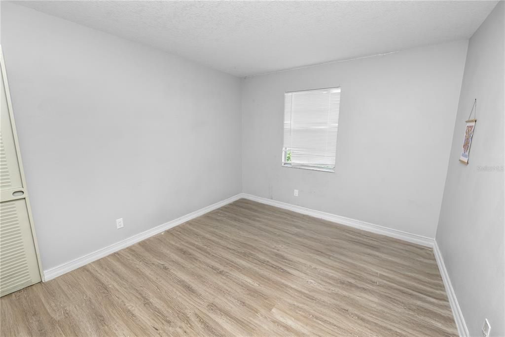 Activo con contrato: $250,000 (4 camas, 2 baños, 1253 Pies cuadrados)