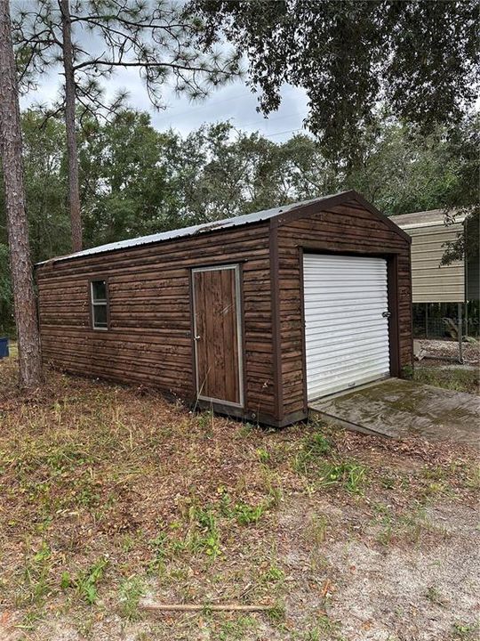 合同活跃: $425,000 (4 贝兹, 3 浴室, 2192 平方英尺)