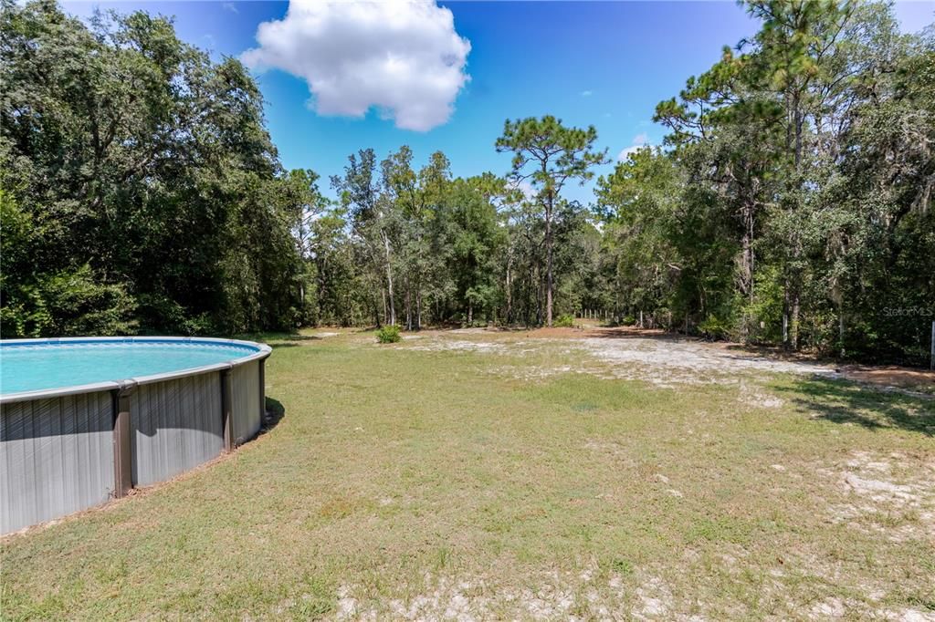 合同活跃: $425,000 (4 贝兹, 3 浴室, 2192 平方英尺)