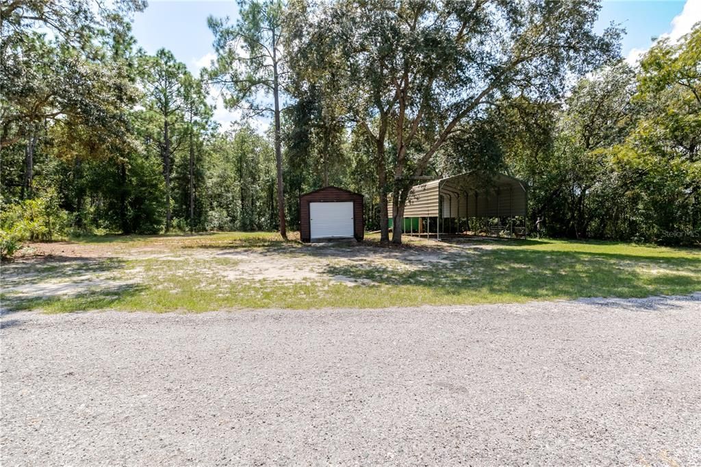 合同活跃: $425,000 (4 贝兹, 3 浴室, 2192 平方英尺)