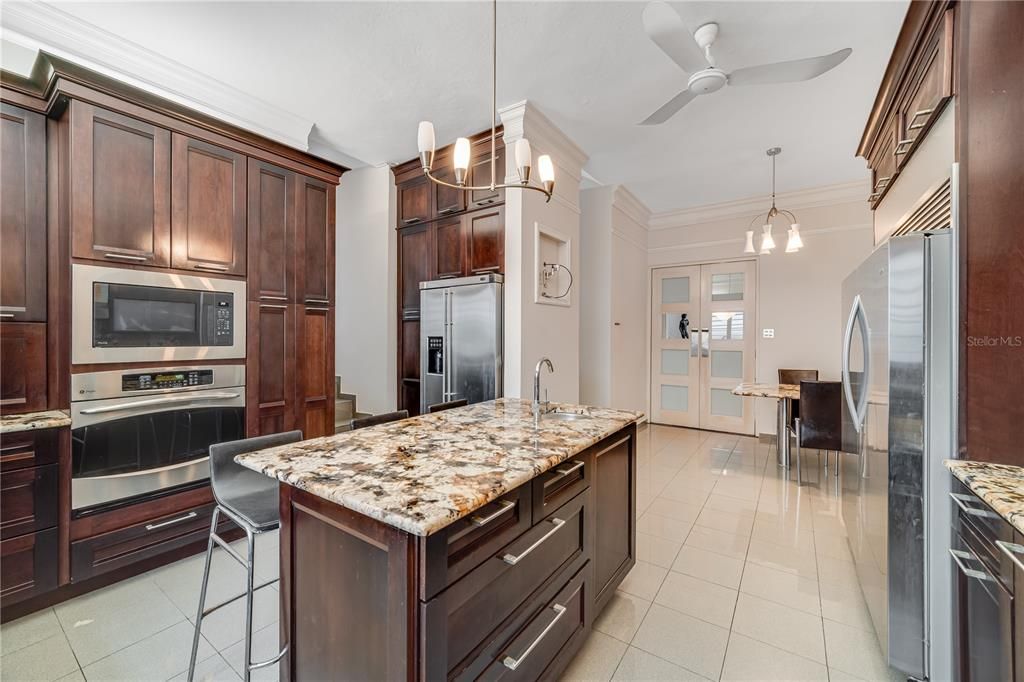 待售: $1,195,000 (5 贝兹, 4 浴室, 0 平方英尺)