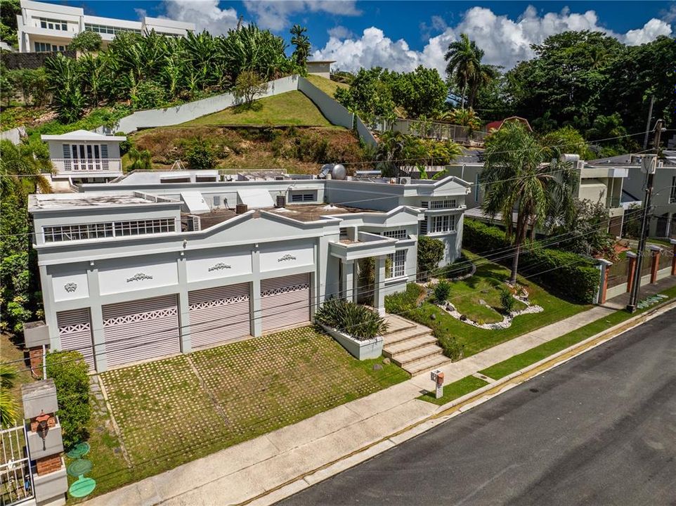 待售: $1,195,000 (5 贝兹, 4 浴室, 0 平方英尺)