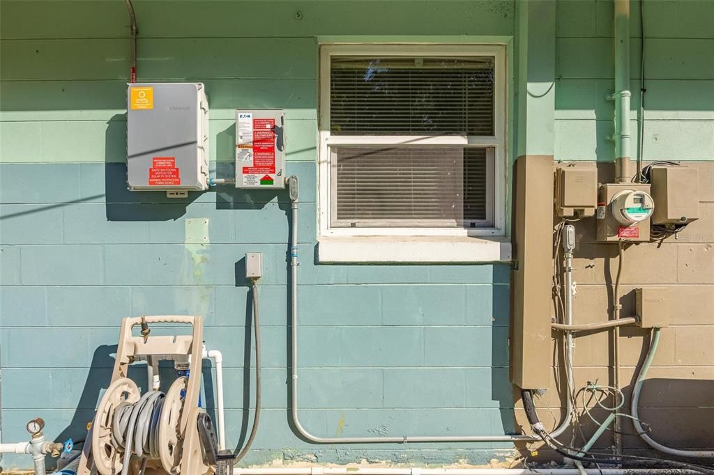 For Sale: $280,000 (3 beds, 2 baths, 1232 Square Feet)