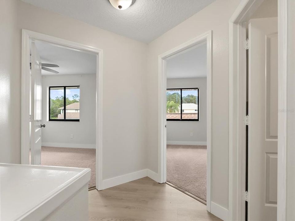 Под контрактом: $419,000 (3 спален, 2 ванн, 1660 Квадратных фут)