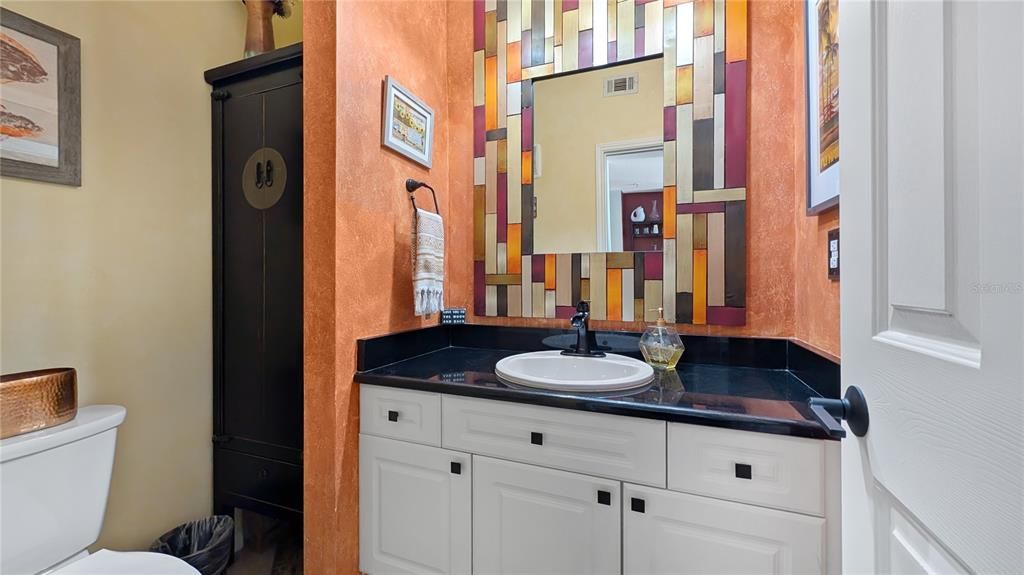 Под контрактом: $595,000 (3 спален, 2 ванн, 1890 Квадратных фут)