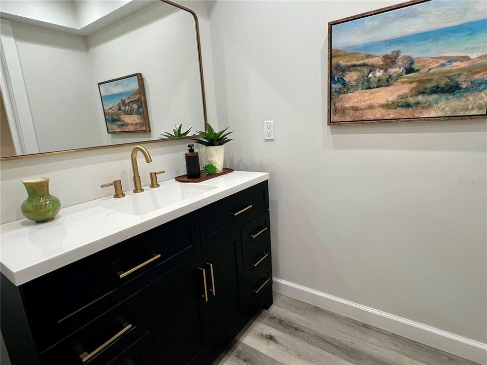 Active With Contract: $495,000 (2 beds, 2 baths, 1630 Square Feet)