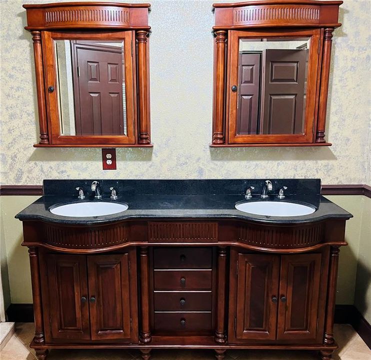 En Renta: $2,000 (3 camas, 2 baños, 1623 Pies cuadrados)