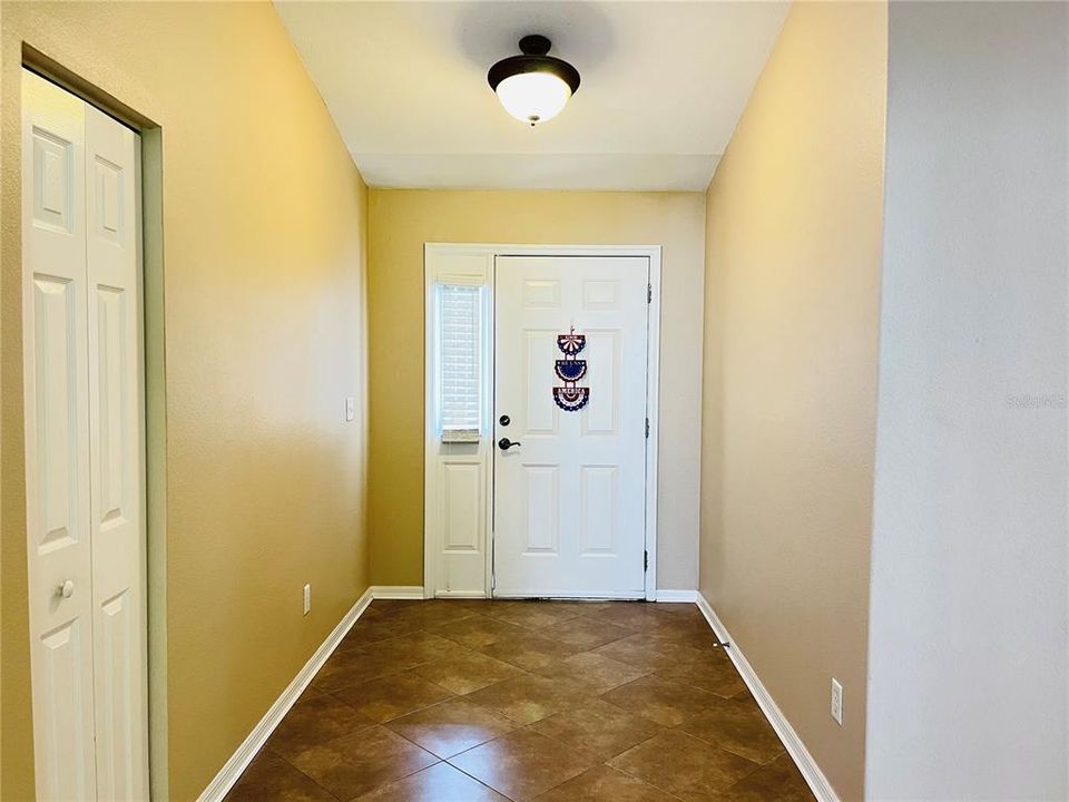 En Renta: $2,000 (3 camas, 2 baños, 1623 Pies cuadrados)