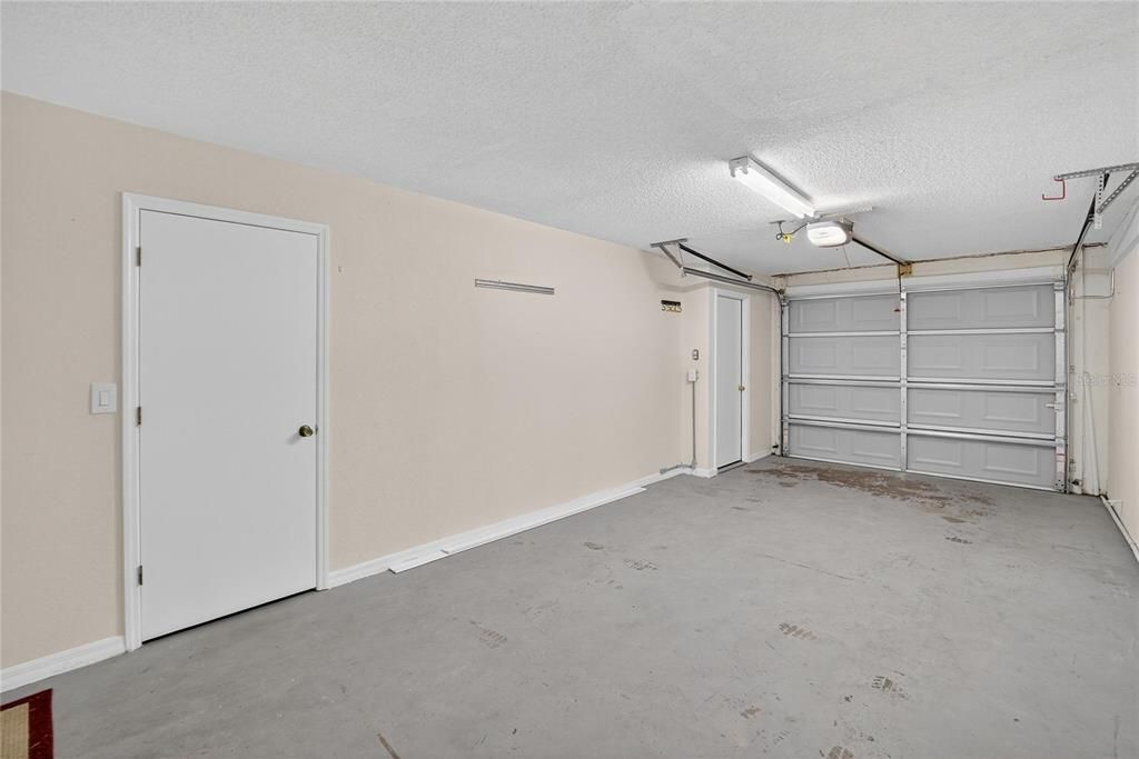 На продажу: $375,000 (3 спален, 3 ванн, 1998 Квадратных фут)