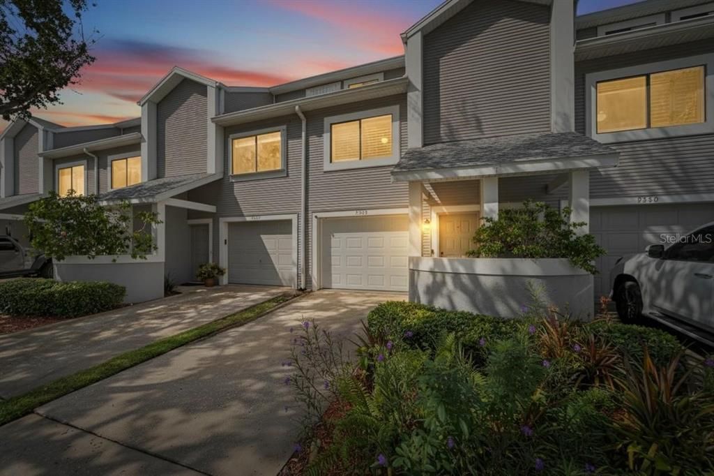 На продажу: $375,000 (3 спален, 3 ванн, 1998 Квадратных фут)