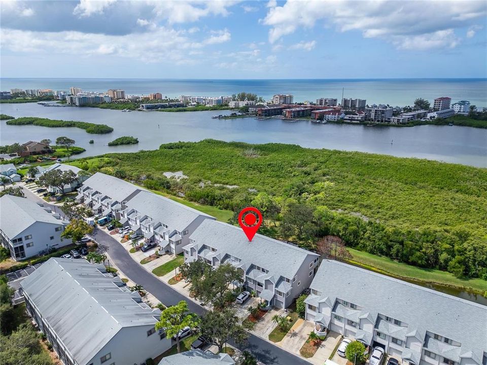 На продажу: $375,000 (3 спален, 3 ванн, 1998 Квадратных фут)