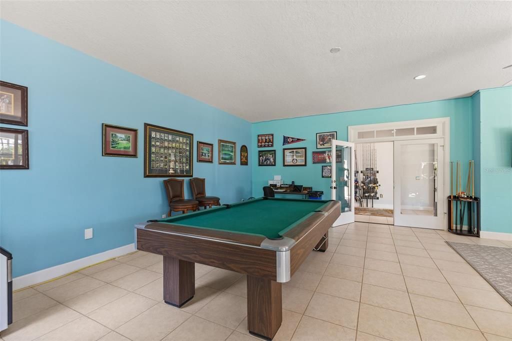 For Rent: $15,000 (3 beds, 2 baths, 5326 Square Feet)