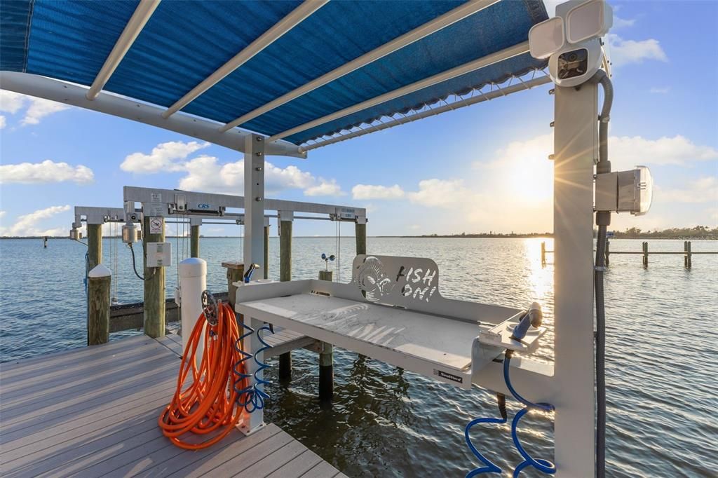 For Rent: $15,000 (3 beds, 2 baths, 5326 Square Feet)