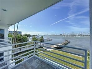 出租: $19,900 (9 贝兹, 10 浴室, 9279 平方英尺)