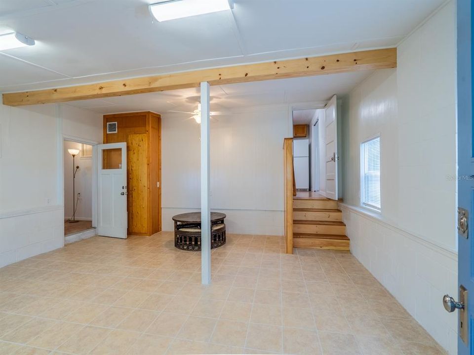 待售: $119,000 (3 贝兹, 1 浴室, 1312 平方英尺)