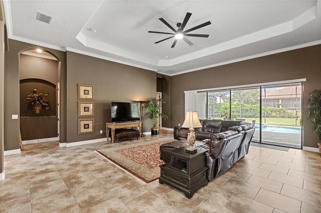 Active With Contract: $759,000 (3 beds, 2 baths, 3216 Square Feet)