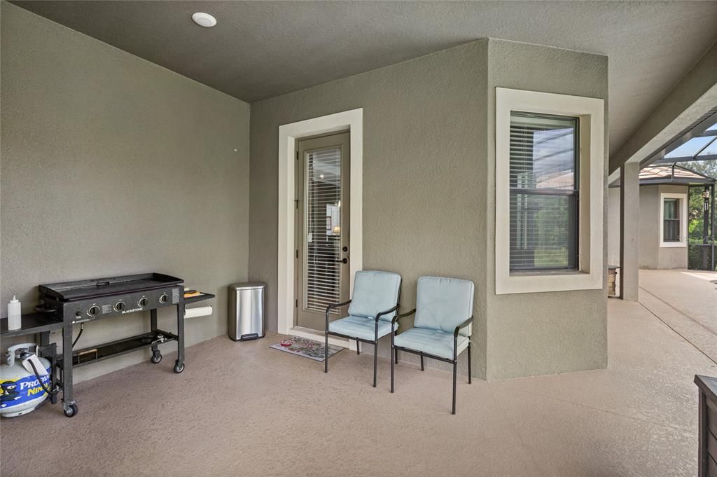 Active With Contract: $759,000 (3 beds, 2 baths, 3216 Square Feet)