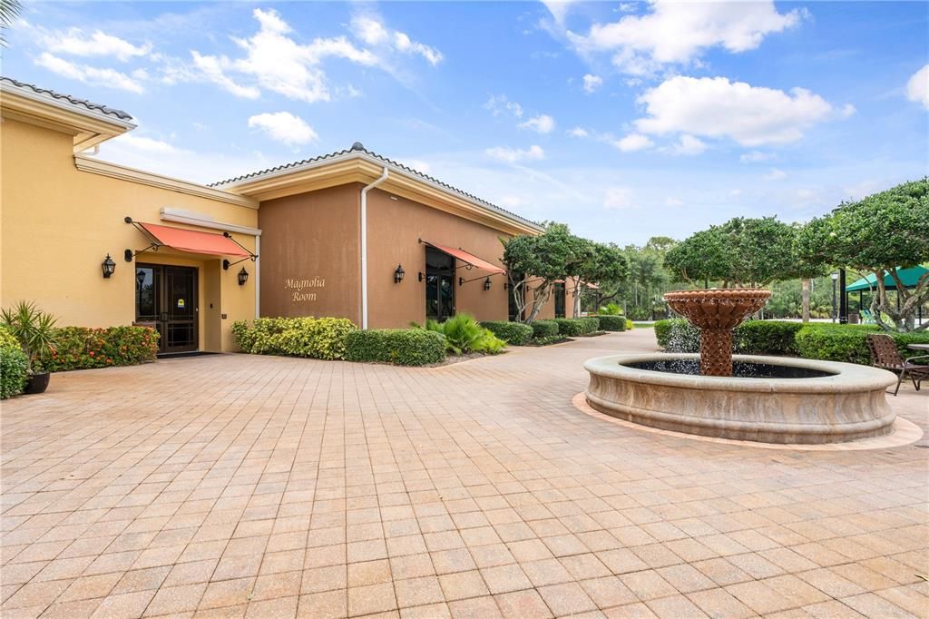 For Sale: $269,900 (2 beds, 2 baths, 1248 Square Feet)