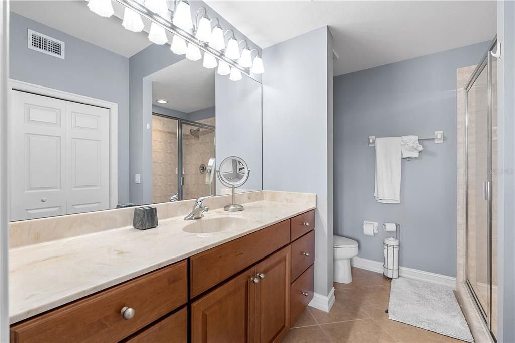 For Sale: $269,900 (2 beds, 2 baths, 1248 Square Feet)