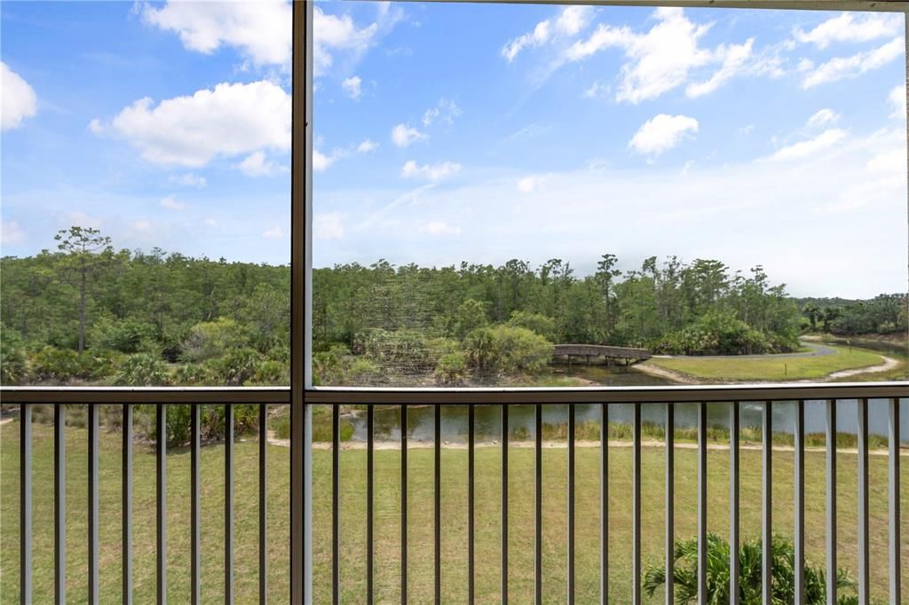 For Sale: $269,900 (2 beds, 2 baths, 1248 Square Feet)