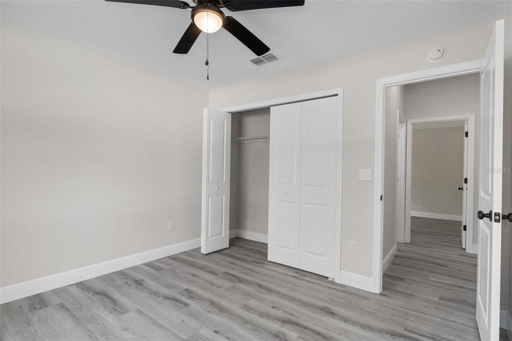 For Rent: $2,400 (4 beds, 2 baths, 1662 Square Feet)