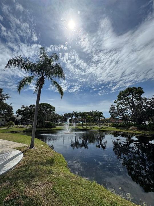 For Rent: $3,200 (2 beds, 2 baths, 912 Square Feet)