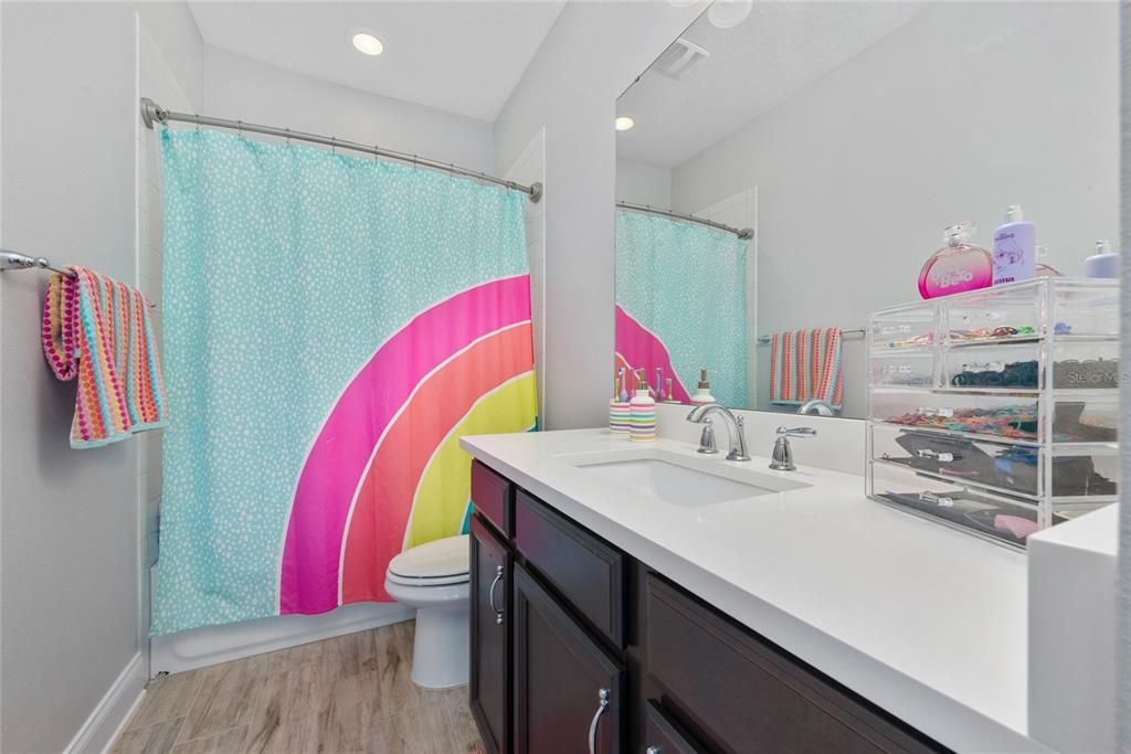 На продажу: $969,000 (4 спален, 3 ванн, 2486 Квадратных фут)