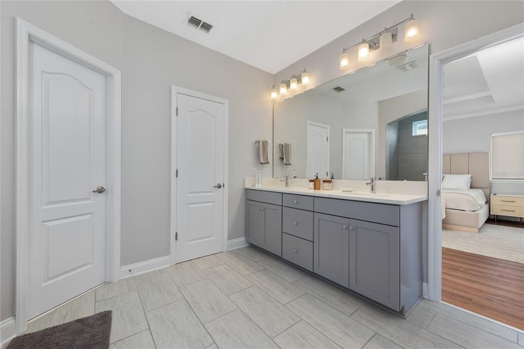 На продажу: $969,000 (4 спален, 3 ванн, 2486 Квадратных фут)