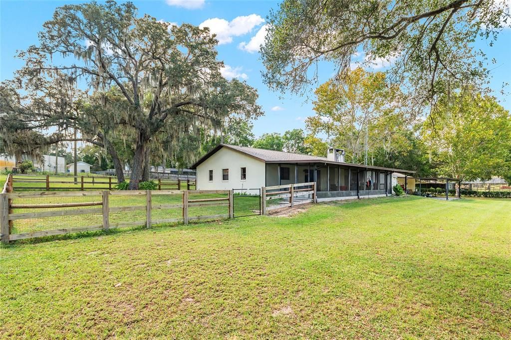 На продажу: $449,000 (3 спален, 2 ванн, 1890 Квадратных фут)