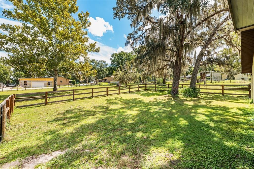 На продажу: $449,000 (3 спален, 2 ванн, 1890 Квадратных фут)