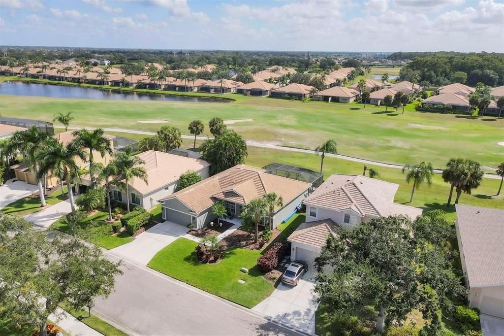 Active With Contract: $549,900 (3 beds, 2 baths, 1956 Square Feet)