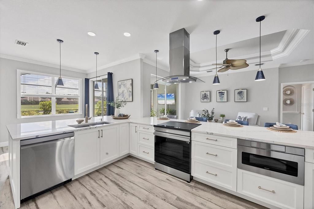 Active With Contract: $549,900 (3 beds, 2 baths, 1956 Square Feet)