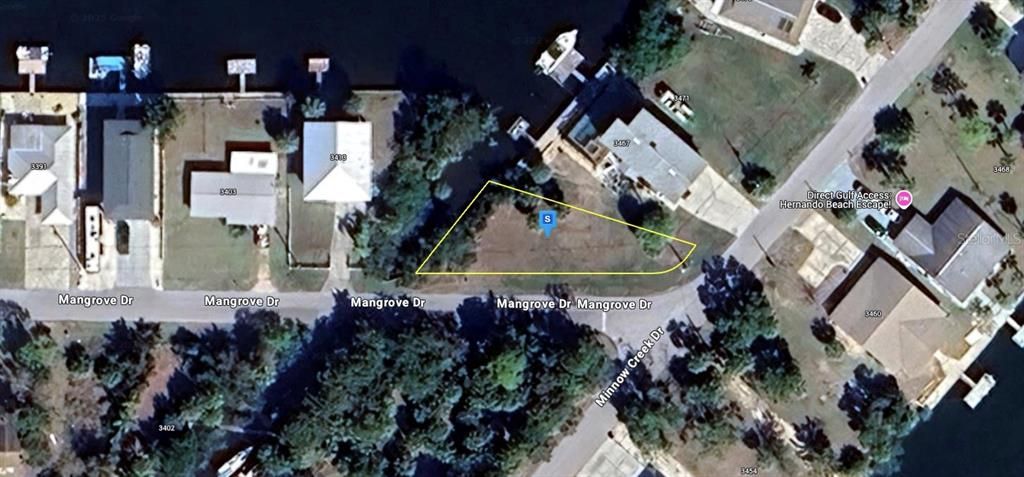 На продажу: $104,999 (0.13 acres)