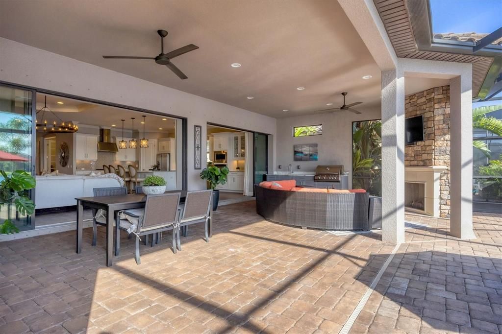 For Sale: $1,449,000 (3 beds, 3 baths, 3004 Square Feet)