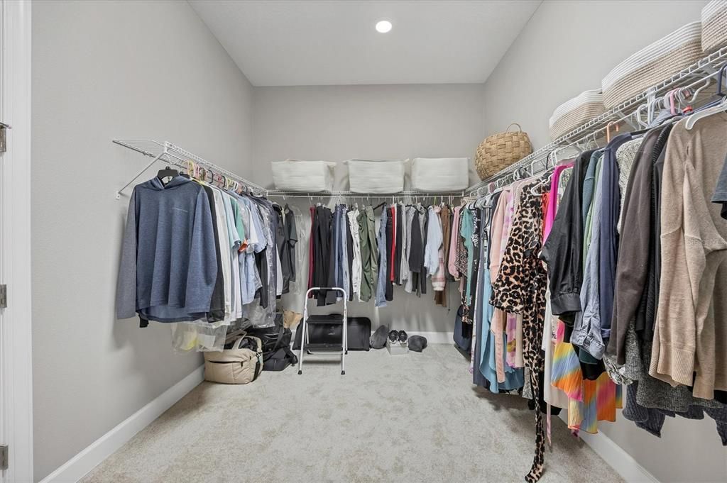 For Sale: $1,449,000 (3 beds, 3 baths, 3004 Square Feet)