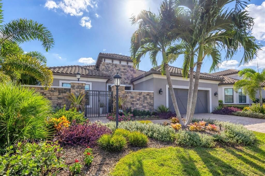 For Sale: $1,449,000 (3 beds, 3 baths, 3004 Square Feet)