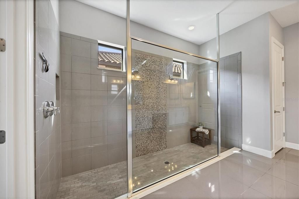 For Sale: $1,449,000 (3 beds, 3 baths, 3004 Square Feet)