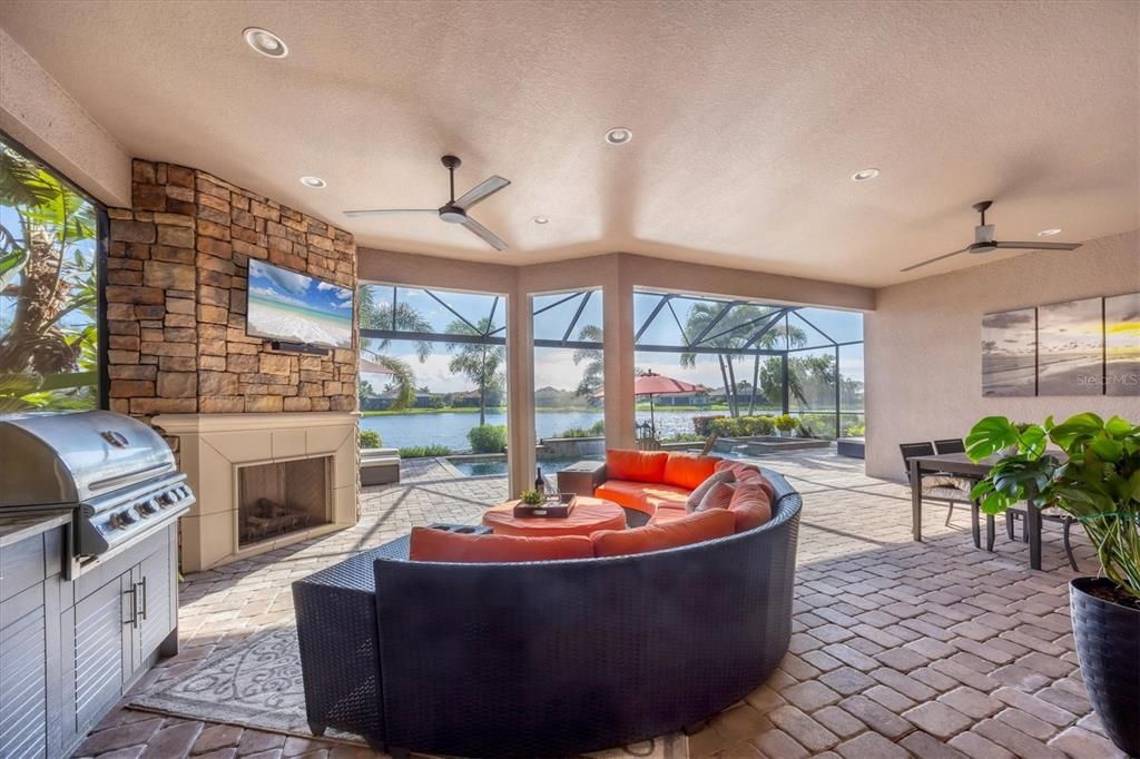 For Sale: $1,449,000 (3 beds, 3 baths, 3004 Square Feet)