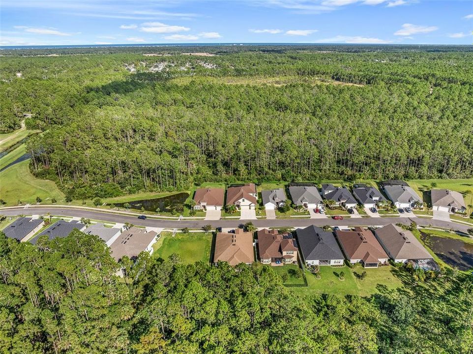 Activo con contrato: $715,000 (5 camas, 4 baños, 3213 Pies cuadrados)