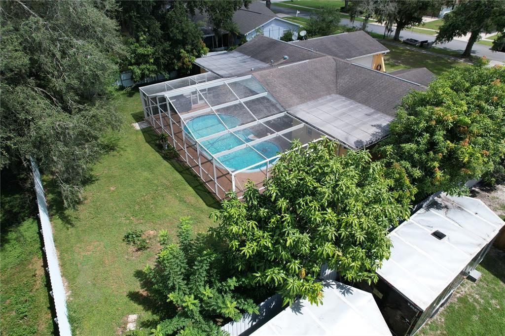 Под контрактом: $390,000 (3 спален, 4 ванн, 2003 Квадратных фут)