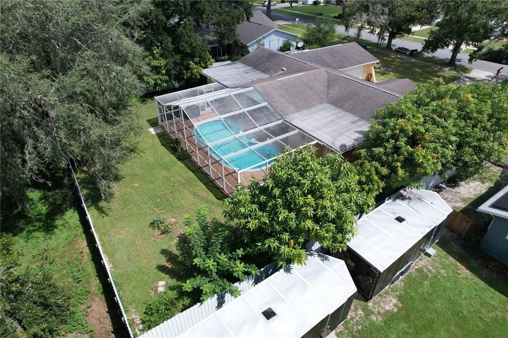 Под контрактом: $390,000 (3 спален, 4 ванн, 2003 Квадратных фут)