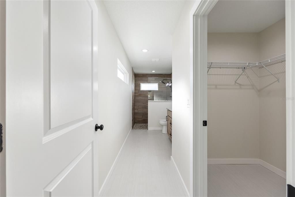 待售: $249,000 (3 贝兹, 2 浴室, 1326 平方英尺)