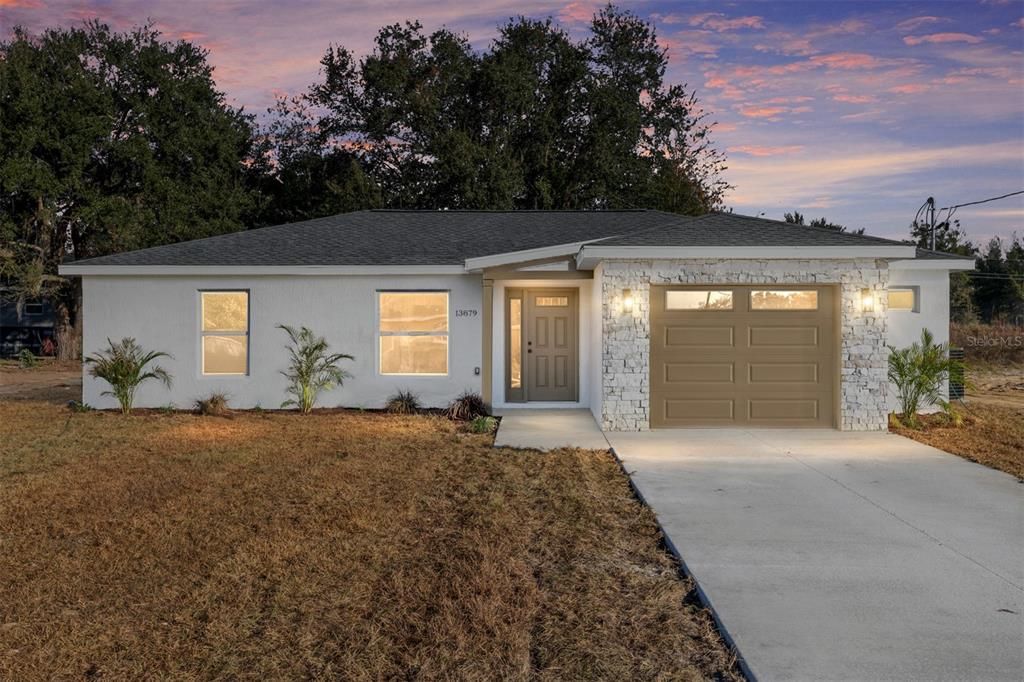 待售: $249,000 (3 贝兹, 2 浴室, 1326 平方英尺)