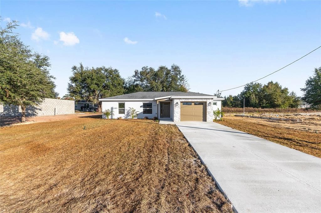 待售: $249,000 (3 贝兹, 2 浴室, 1326 平方英尺)