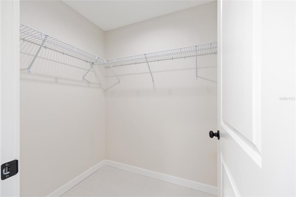 待售: $249,000 (3 贝兹, 2 浴室, 1326 平方英尺)