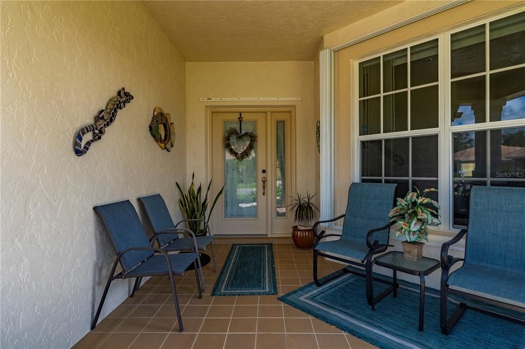 Active With Contract: $325,000 (3 beds, 2 baths, 1671 Square Feet)