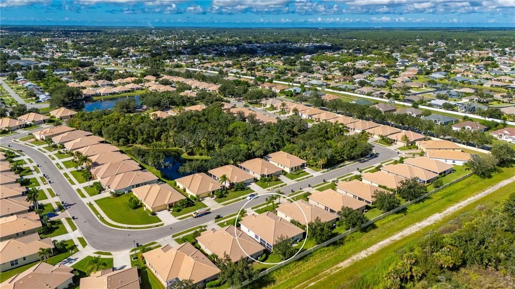 Active With Contract: $325,000 (3 beds, 2 baths, 1671 Square Feet)