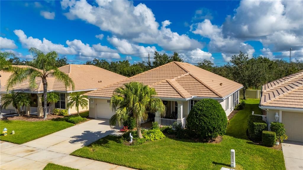 Active With Contract: $325,000 (3 beds, 2 baths, 1671 Square Feet)