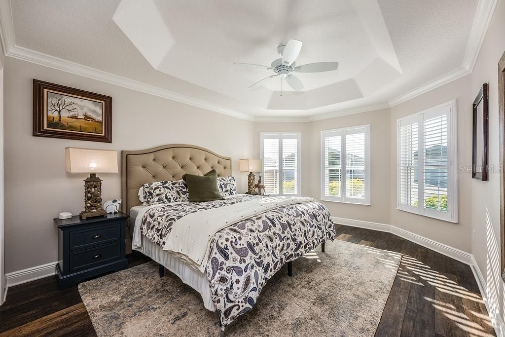 Active With Contract: $925,000 (3 beds, 2 baths, 1932 Square Feet)