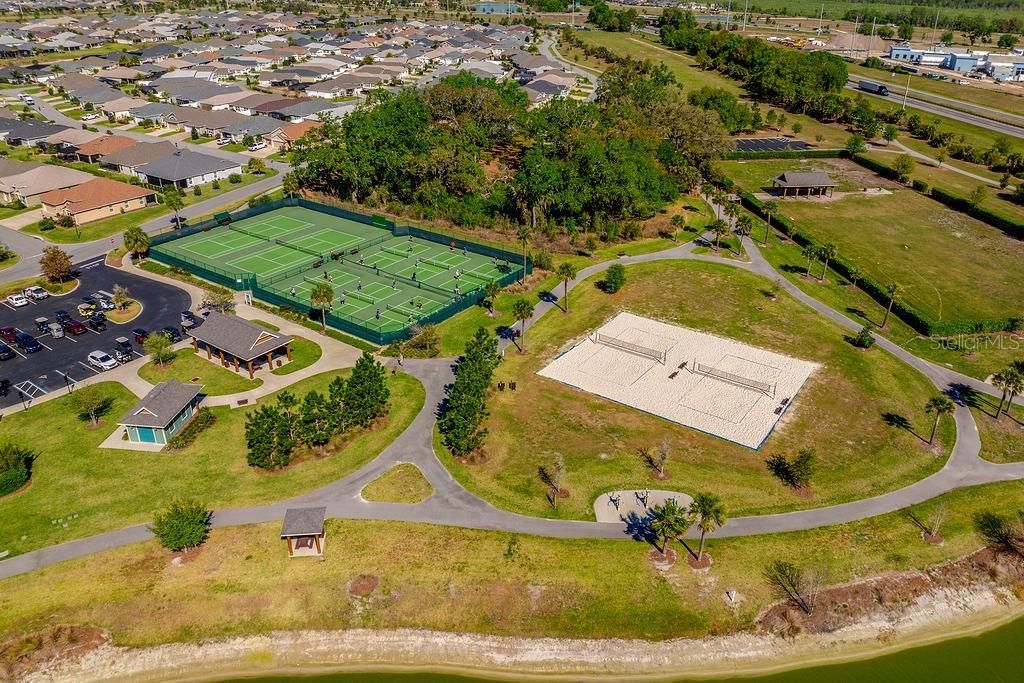 Active With Contract: $925,000 (3 beds, 2 baths, 1932 Square Feet)